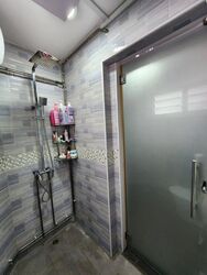 Blk 241 Jurong East Street 24 (Jurong East), HDB 3 Rooms #592998961